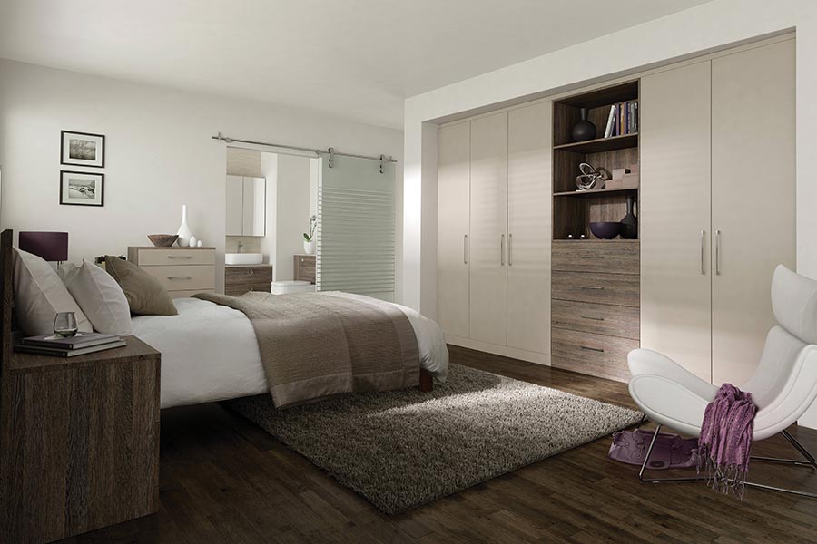 MW KC HHK 042 PH FW (2)